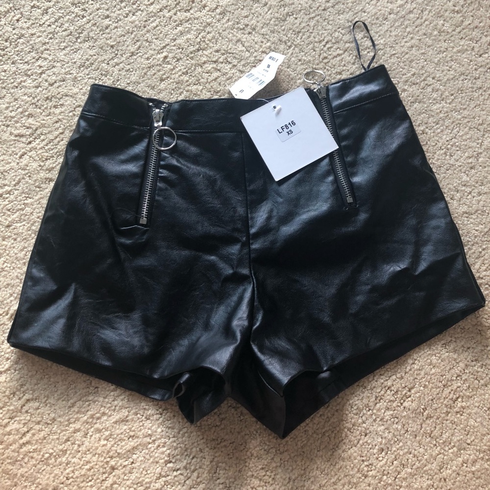 Leather LF Shorts w zips